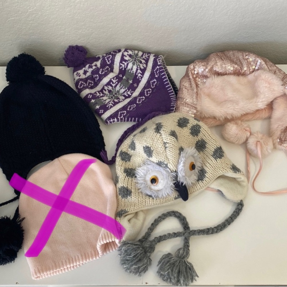 Bundle of 4 Winter Hats